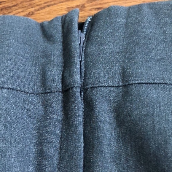 Juniors Gray Pencil Skirt - Picture 7 of 9